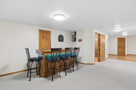 36W793 Red Gate Court St. Charles IL 60175