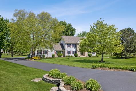 36W793 Red Gate Court St. Charles IL 60175