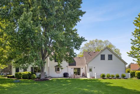 36W793 Red Gate Court St. Charles IL 60175