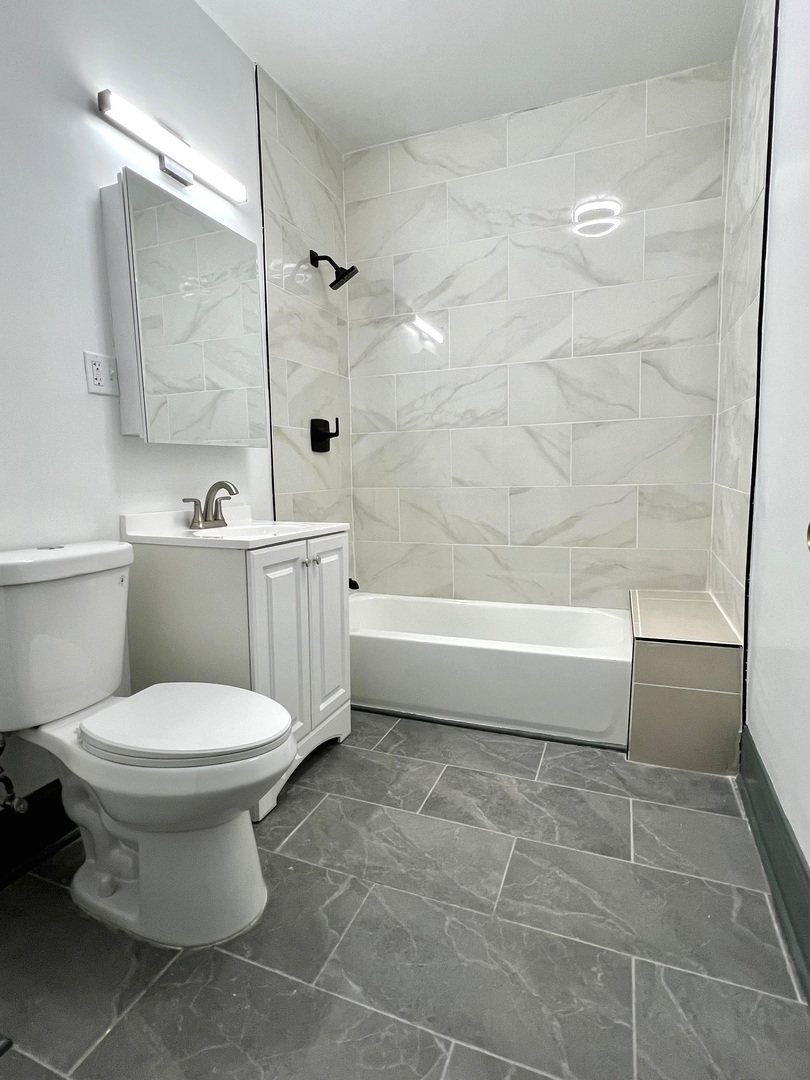 1444 West 72nd Place Chicago IL 60636