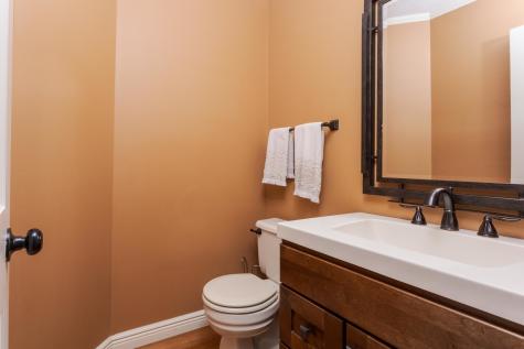 9 Red Stone Court Bloomington IL 61704