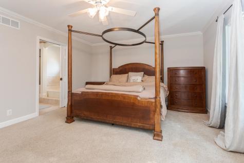 9 Red Stone Court Bloomington IL 61704