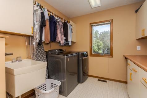 9 Red Stone Court Bloomington IL 61704