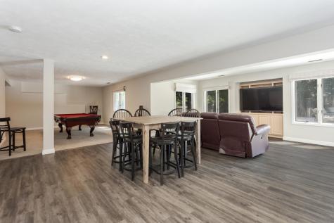 9 Red Stone Court Bloomington IL 61704