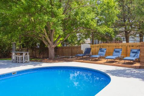 9 Red Stone Court Bloomington IL 61704