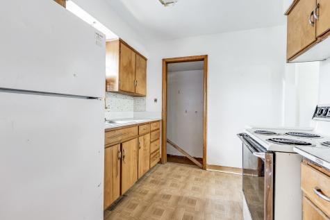 906 Georgia Street Joliet IL 60435