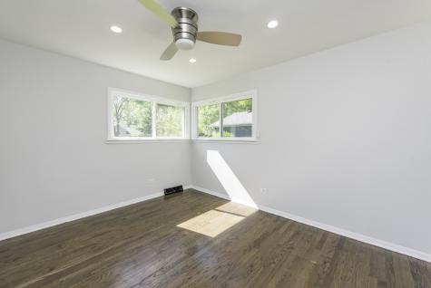 37155 North Shirley Drive Gurnee IL 60031