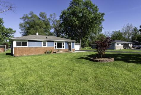 37155 North Shirley Drive Gurnee IL 60031