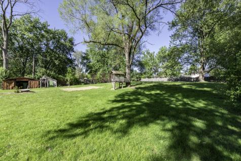 37155 North Shirley Drive Gurnee IL 60031
