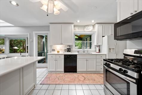2509 Thayer Street Evanston IL 60201