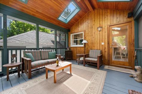 2509 Thayer Street Evanston IL 60201
