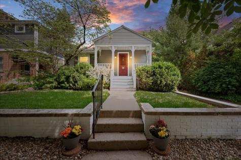2509 Thayer Street Evanston IL 60201