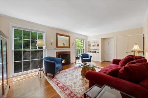 2509 Thayer Street Evanston IL 60201