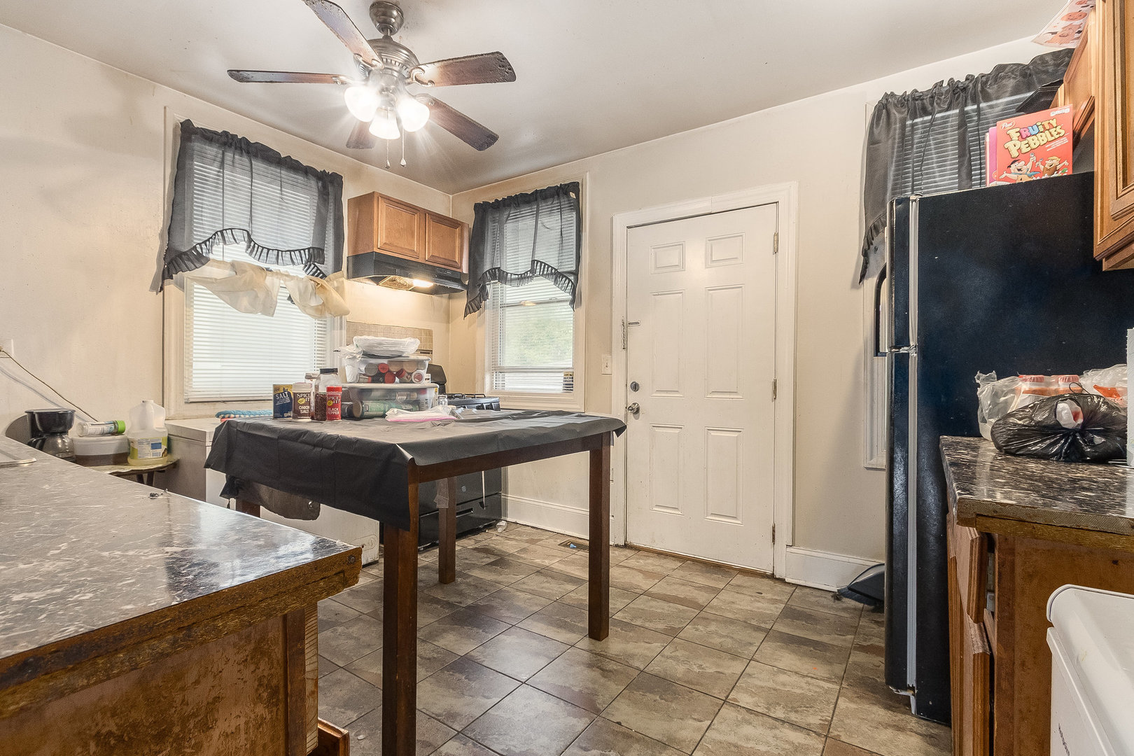 8011 South Ada Street Chicago IL 60620