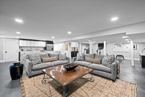 405 Sheridan Road Kenilworth IL 60043