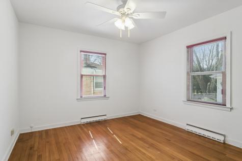 142 South Fremont Street Palatine IL 60067