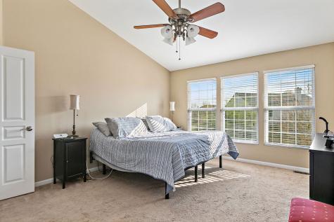 4077 Stratford Lane Carpentersville IL 60110