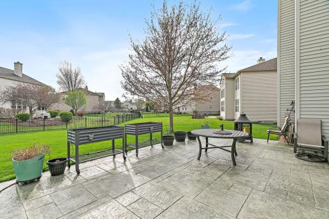4077 Stratford Lane Carpentersville IL 60110
