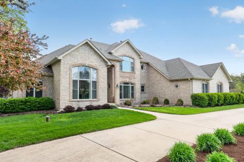 37W530 Grey Barn Road St. Charles IL 60175