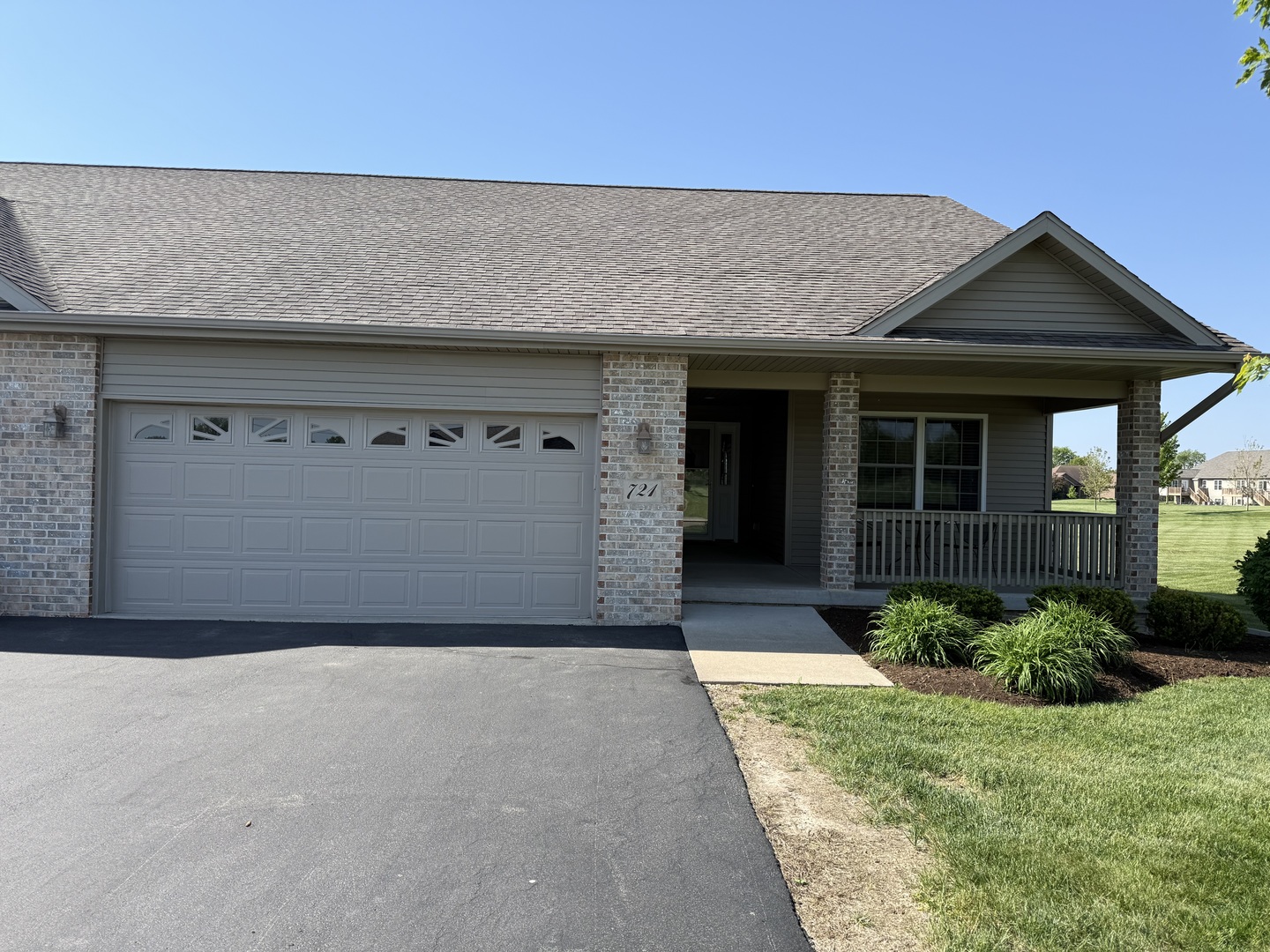 721 Yingling Drive Dixon IL 61021