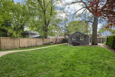 925 Elmwood Avenue Evanston IL 60202