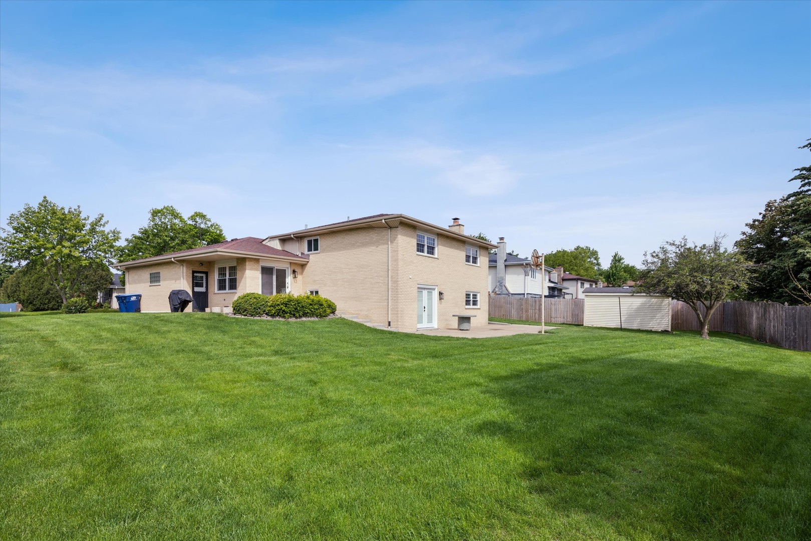 7825 Stratford Place Darien IL 60561