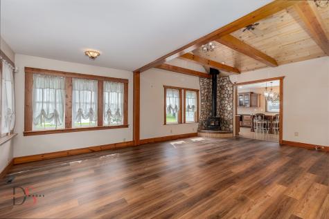 7672 East 3300 North Road Streator IL 61364