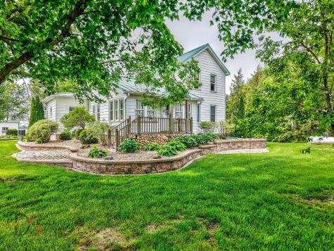 7672 East 3300 North Road Streator IL 61364