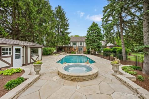 3 Auburn Lane Barrington Hills IL 60010