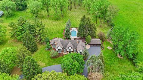 3 Auburn Lane Barrington Hills IL 60010