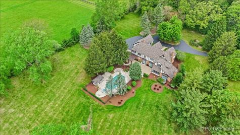 3 Auburn Lane Barrington Hills IL 60010