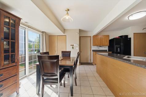 604 Roosevelt Drive Oswego IL 60543