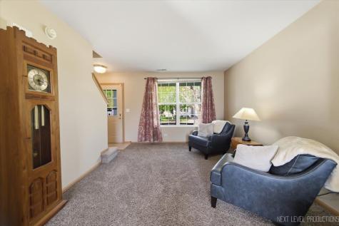 604 Roosevelt Drive Oswego IL 60543