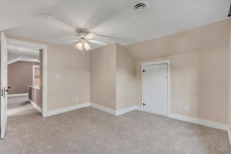 2226 15 1/2 Street Rock Island IL 61201