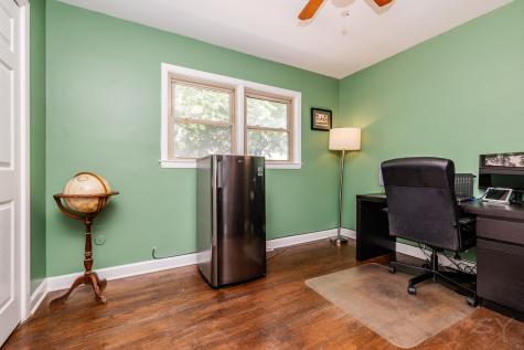 4653 North Kennicott Avenue Chicago IL 60630