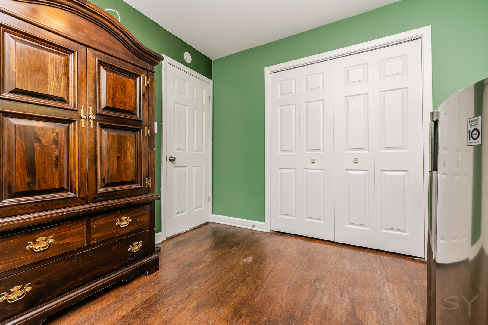 4653 North Kennicott Avenue Chicago IL 60630