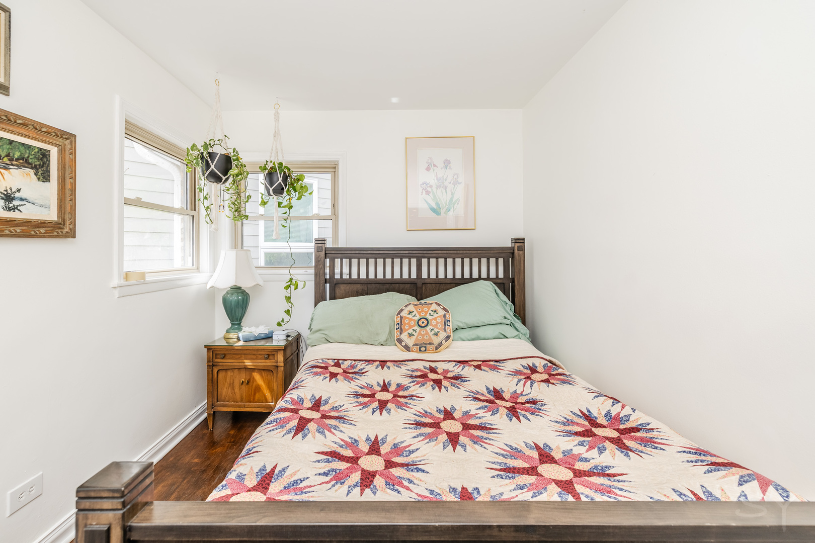 4653 North Kennicott Avenue Chicago IL 60630