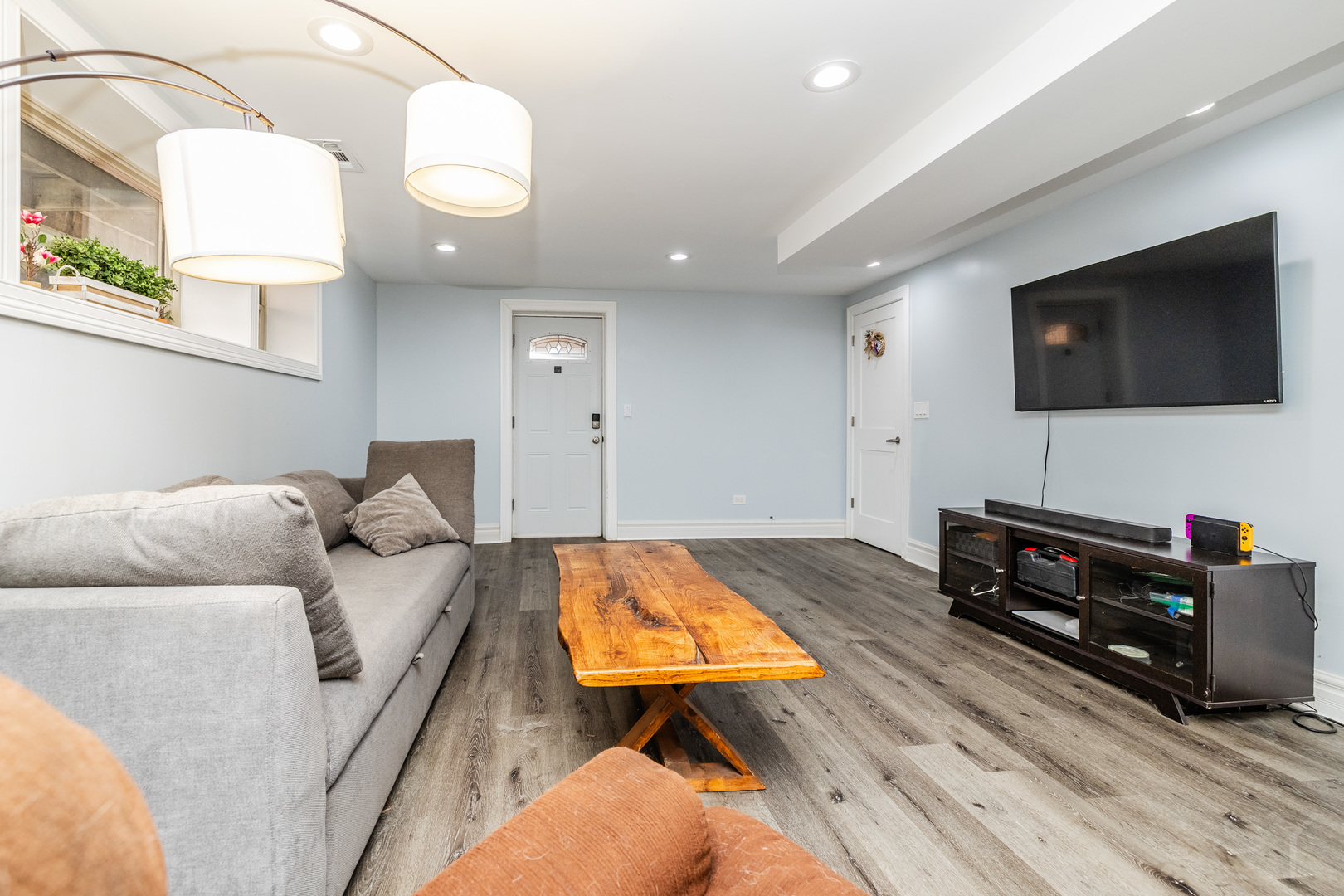 4653 North Kennicott Avenue Chicago IL 60630