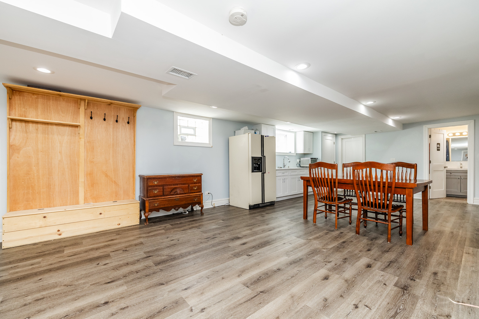4653 North Kennicott Avenue Chicago IL 60630