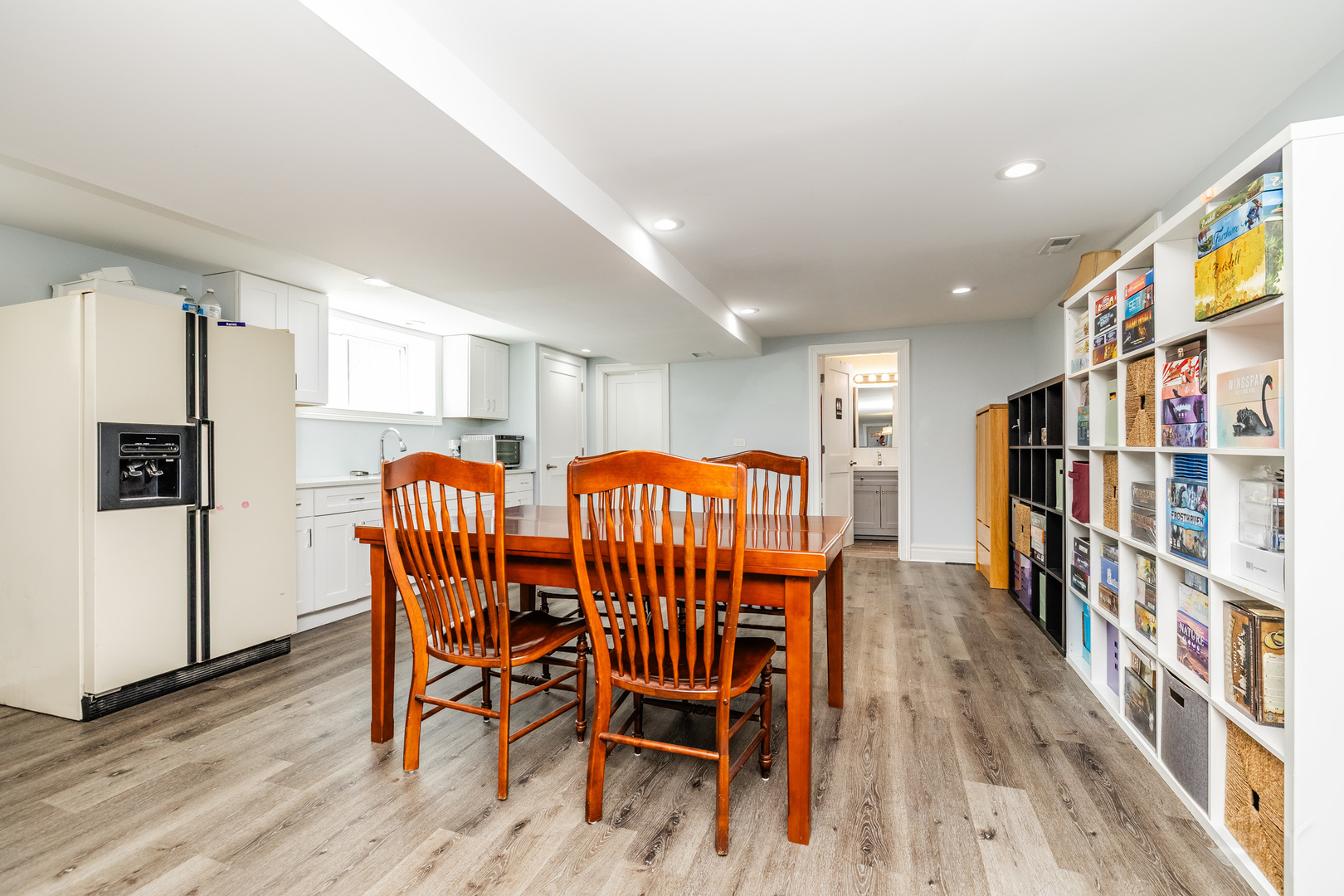 4653 North Kennicott Avenue Chicago IL 60630