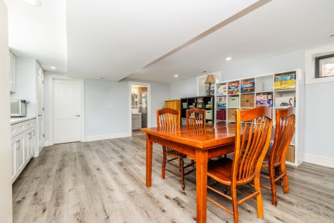 4653 North Kennicott Avenue Chicago IL 60630