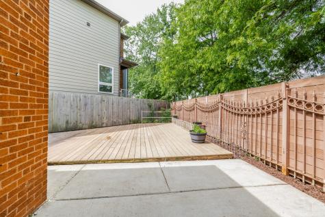 4653 North Kennicott Avenue Chicago IL 60630