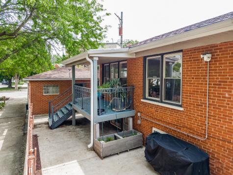 4653 North Kennicott Avenue Chicago IL 60630
