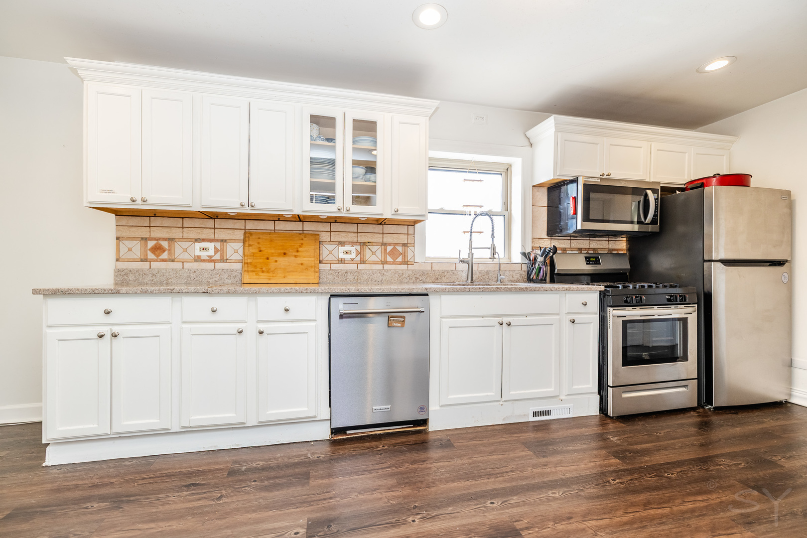 4653 North Kennicott Avenue Chicago IL 60630
