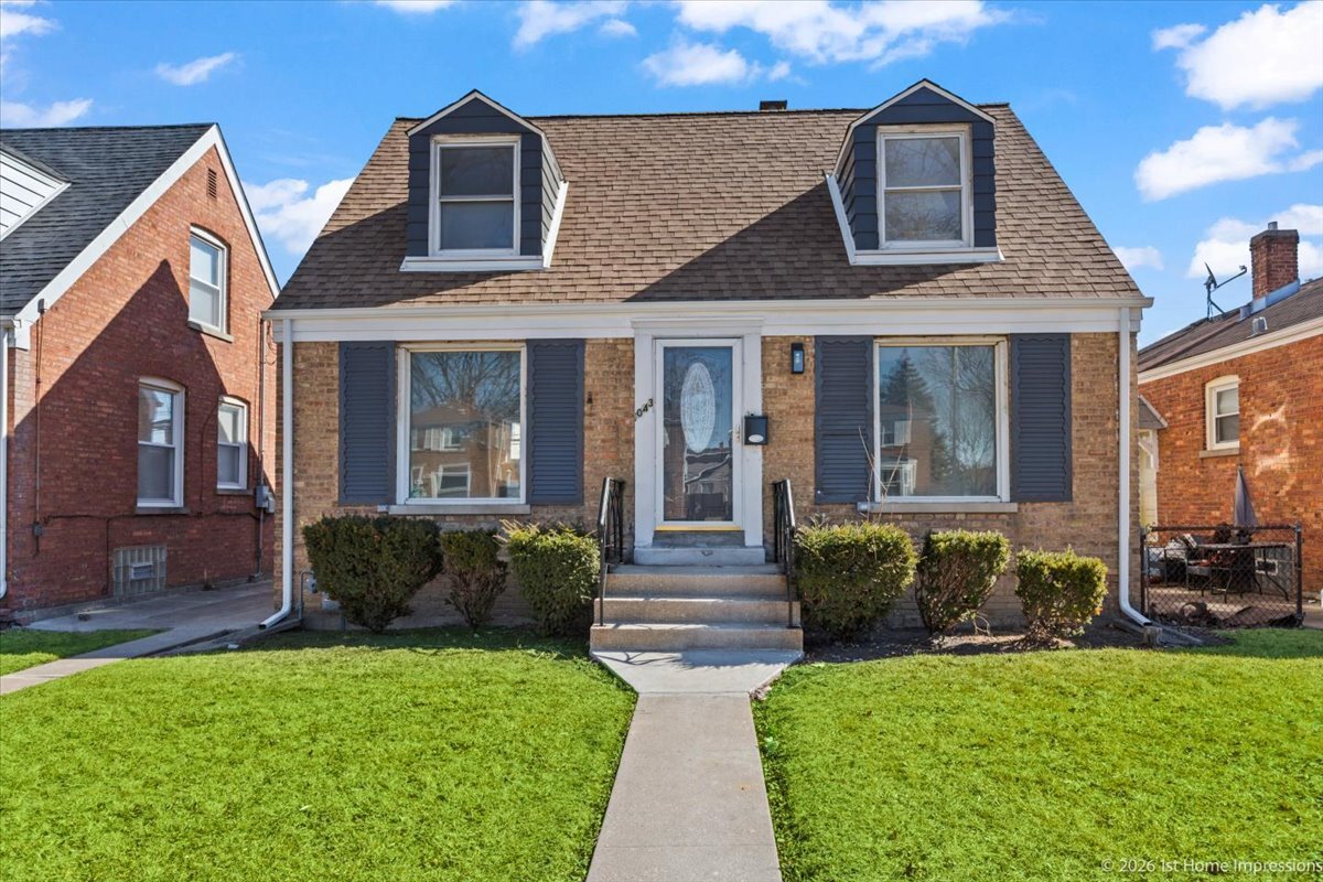 1043 Marshall Avenue Bellwood IL 60104