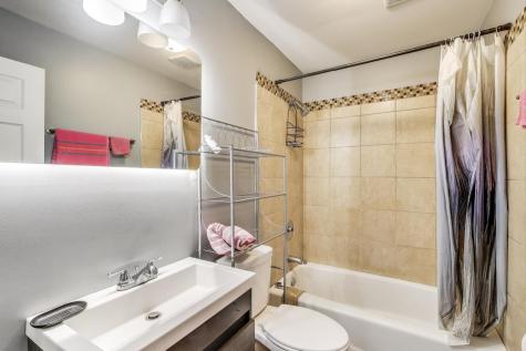 8618 South Morgan Street Chicago IL 60620