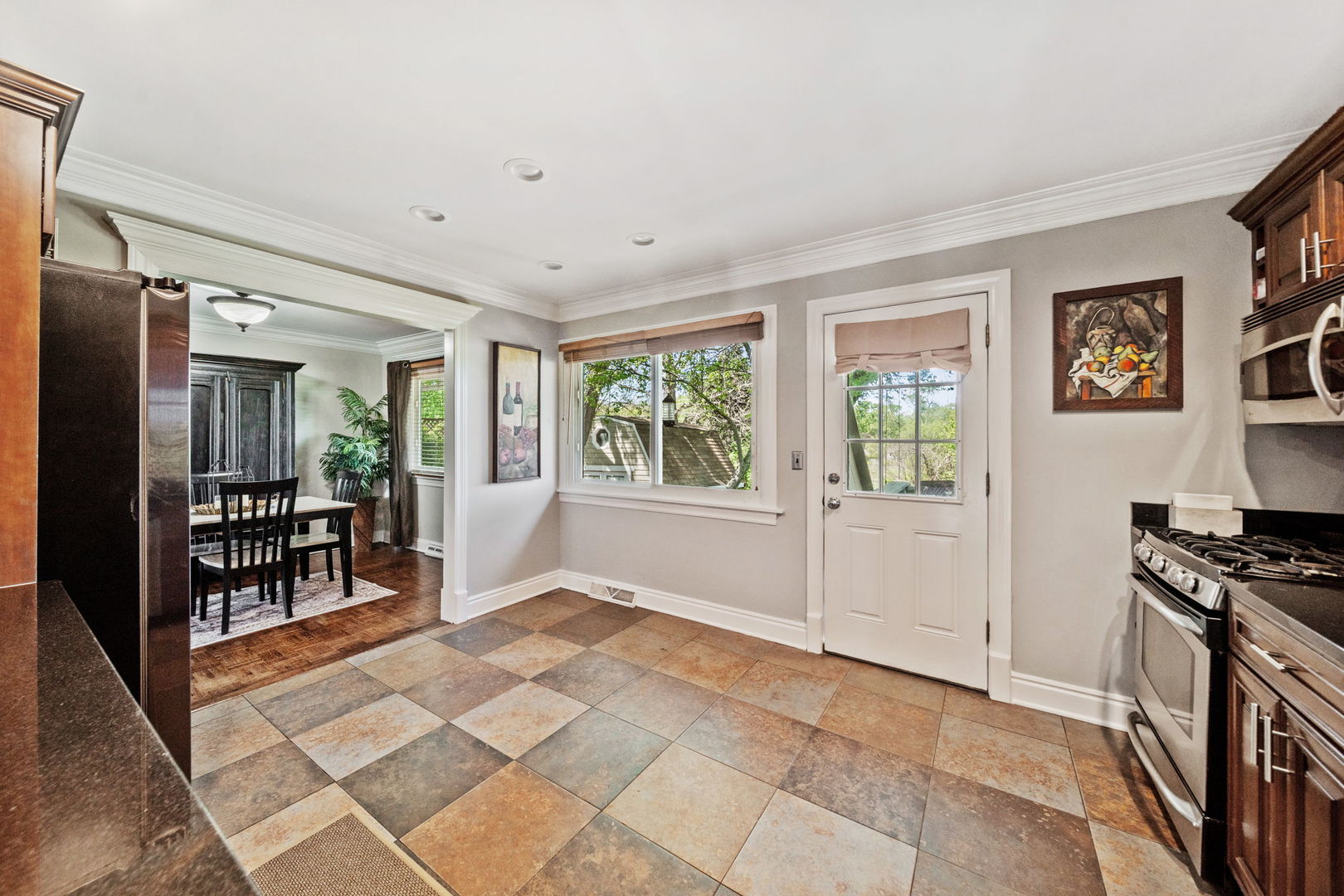 6402 Macarthur Drive Woodridge IL 60517