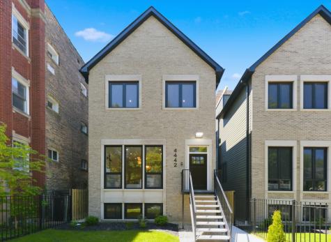 4444 North Greenview Avenue Chicago IL 60640