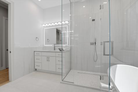 4444 North Greenview Avenue Chicago IL 60640