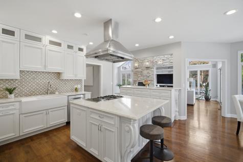 406 Woodley Woods Winnetka IL 60093